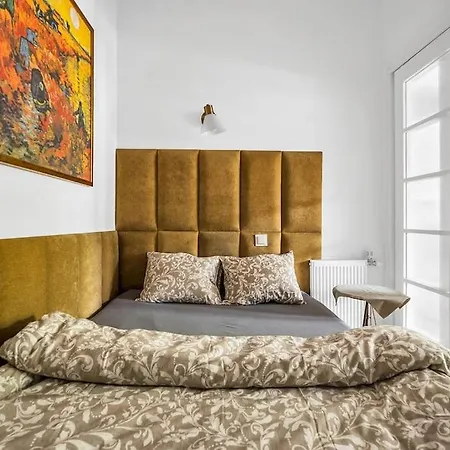 Apartment Stylish On Saska Kepa *